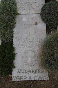 Wimereux Communal Cemetery - MacDonald, John