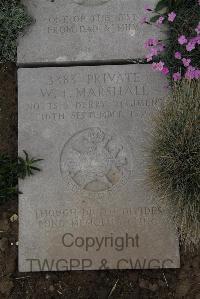 Wimereux Communal Cemetery - Marshall, William Thomas