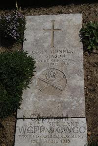 Wimereux Communal Cemetery - Mason, John