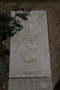 Wimereux Communal Cemetery - Mason, John Gordon