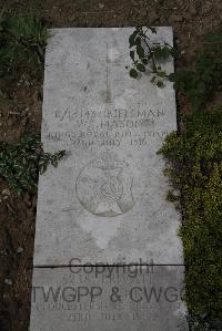 Wimereux Communal Cemetery - Mason, William