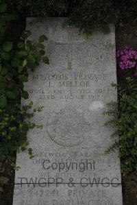 Wimereux Communal Cemetery - Mellor, Lewis