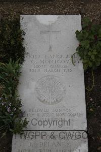 Wimereux Communal Cemetery - Montgomery, William Graham