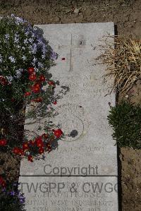 Wimereux Communal Cemetery - Morgan, John Thomas