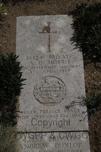 Wimereux Communal Cemetery - Morris, Alfred Oliver