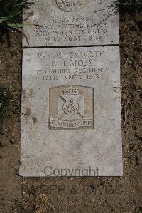 Wimereux Communal Cemetery - Moss, Thomas Henry