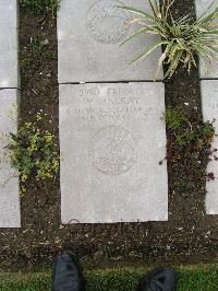Wimereux Communal Cemetery - MacKay, Walter