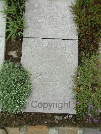 Wimereux Communal Cemetery - Martin, Frederick John
