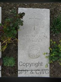Wimereux Communal Cemetery - McClung, James