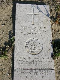Wimereux Communal Cemetery - Nankiville, Victor Gilchrist