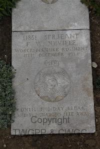 Wimereux Communal Cemetery - Neville, Francis William