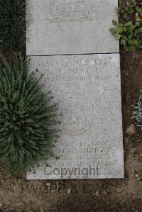 Wimereux Communal Cemetery - Nevitt, Samuel Alfred