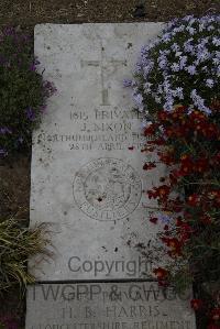 Wimereux Communal Cemetery - Nixon, James