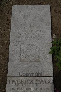 Wimereux Communal Cemetery - Norris, G W