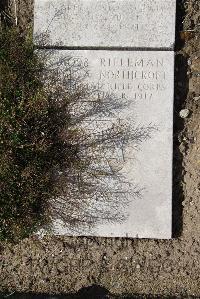 Wimereux Communal Cemetery - Northcroft, George A.