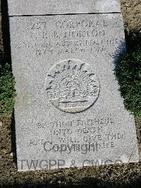 Wimereux Communal Cemetery - Norton, Clyde Reginald Burke