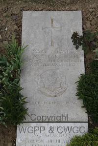 Wimereux Communal Cemetery - Parkinson, John William East
