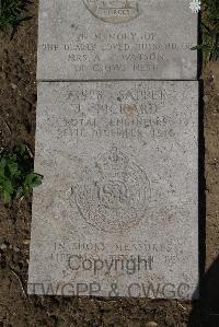 Wimereux Communal Cemetery - Pickard, John