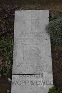 Wimereux Communal Cemetery - Pinder, Norman Roy Hughes