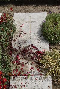 Wimereux Communal Cemetery - Pollock, Thomas