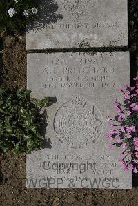 Wimereux Communal Cemetery - Pritchard, Albert Ernest