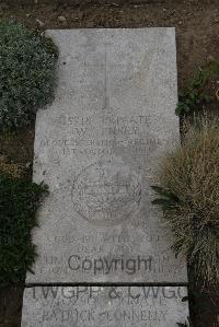 Wimereux Communal Cemetery - Pusey, William