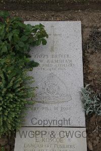 Wimereux Communal Cemetery - Ramshaw, Robert William