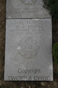 Wimereux Communal Cemetery - Roach, William John