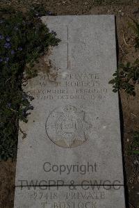 Wimereux Communal Cemetery - Roberts, W J