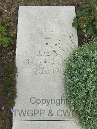 Wimereux Communal Cemetery - Real, J