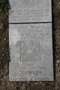 Wimereux Communal Cemetery - Sabine, Reginald Whitworth