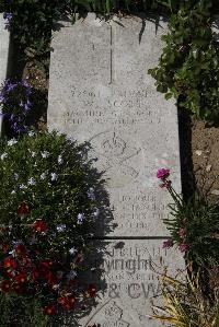 Wimereux Communal Cemetery - Scott, Wilfred