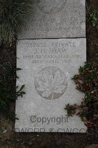 Wimereux Communal Cemetery - Shaw, John Hunter