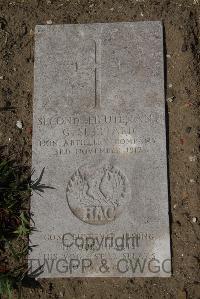 Wimereux Communal Cemetery - Sheppard, Gordon
