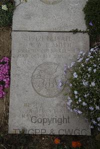 Wimereux Communal Cemetery - Smith, Alfred William Ernest