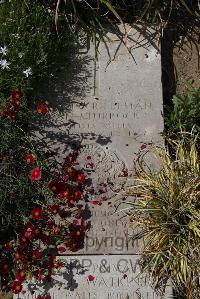 Wimereux Communal Cemetery - Sturrock, George Holmes