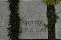 Wimereux Communal Cemetery - Saak, August