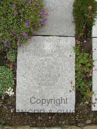 Wimereux Communal Cemetery - Smith, J P