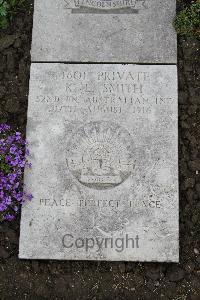 Wimereux Communal Cemetery - Smith, Keith Lawrence