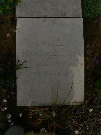 Wimereux Communal Cemetery - Stirn, Johannes