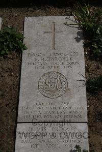 Wimereux Communal Cemetery - Targett, Ernest Henry