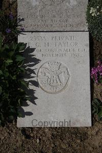 Wimereux Communal Cemetery - Taylor, F G H