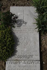 Wimereux Communal Cemetery - Thomas, John
