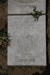 Wimereux Communal Cemetery - Thomas, Stephen Elijah