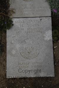Wimereux Communal Cemetery - Todd, H