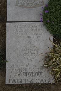 Wimereux Communal Cemetery - Towler, George Ernest