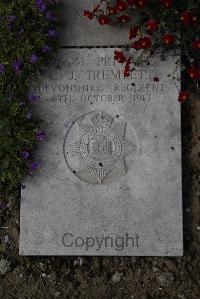 Wimereux Communal Cemetery - Tremlett, Charles James