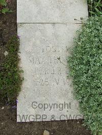 Wimereux Communal Cemetery - Thimian, Max
