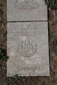 Wimereux Communal Cemetery - Wainwright, G H
