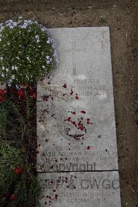 Wimereux Communal Cemetery - Walker, Herbert